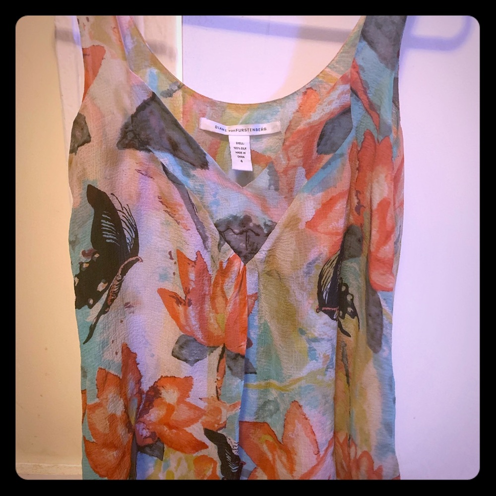 Diane von Furstenberg Flowy Patterned Top